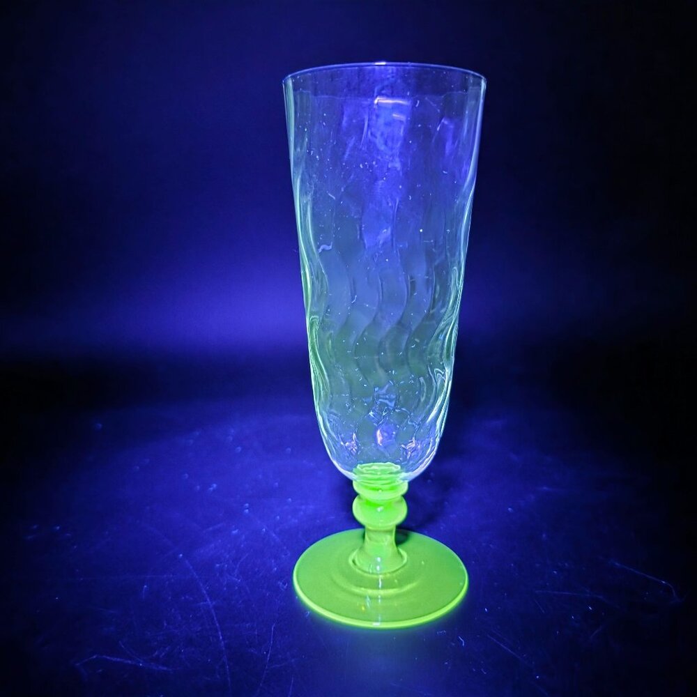 Vintage Stemware Optic Pattern Amber Uranium Stem Elegant Twisted Pattern 6"